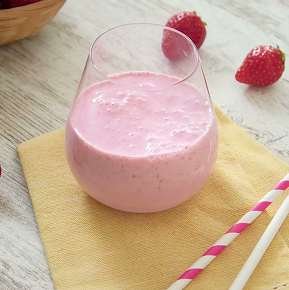 Milchshake mit NESQUIK® Erdbeer-Geschmack