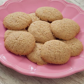 NESQUIK® Vanille-Kekse mit Erdbeergeschmack